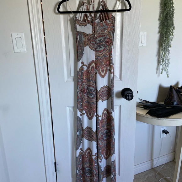 Stretchy/Silky Maxi Dress - Picture 5 of 11